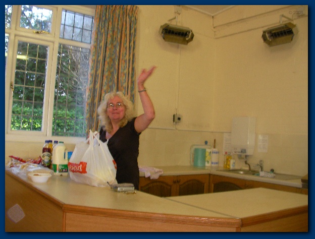 600x449 pixels (107K)